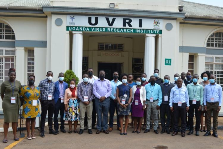 The participants in a group photo at Day One of the virology training.